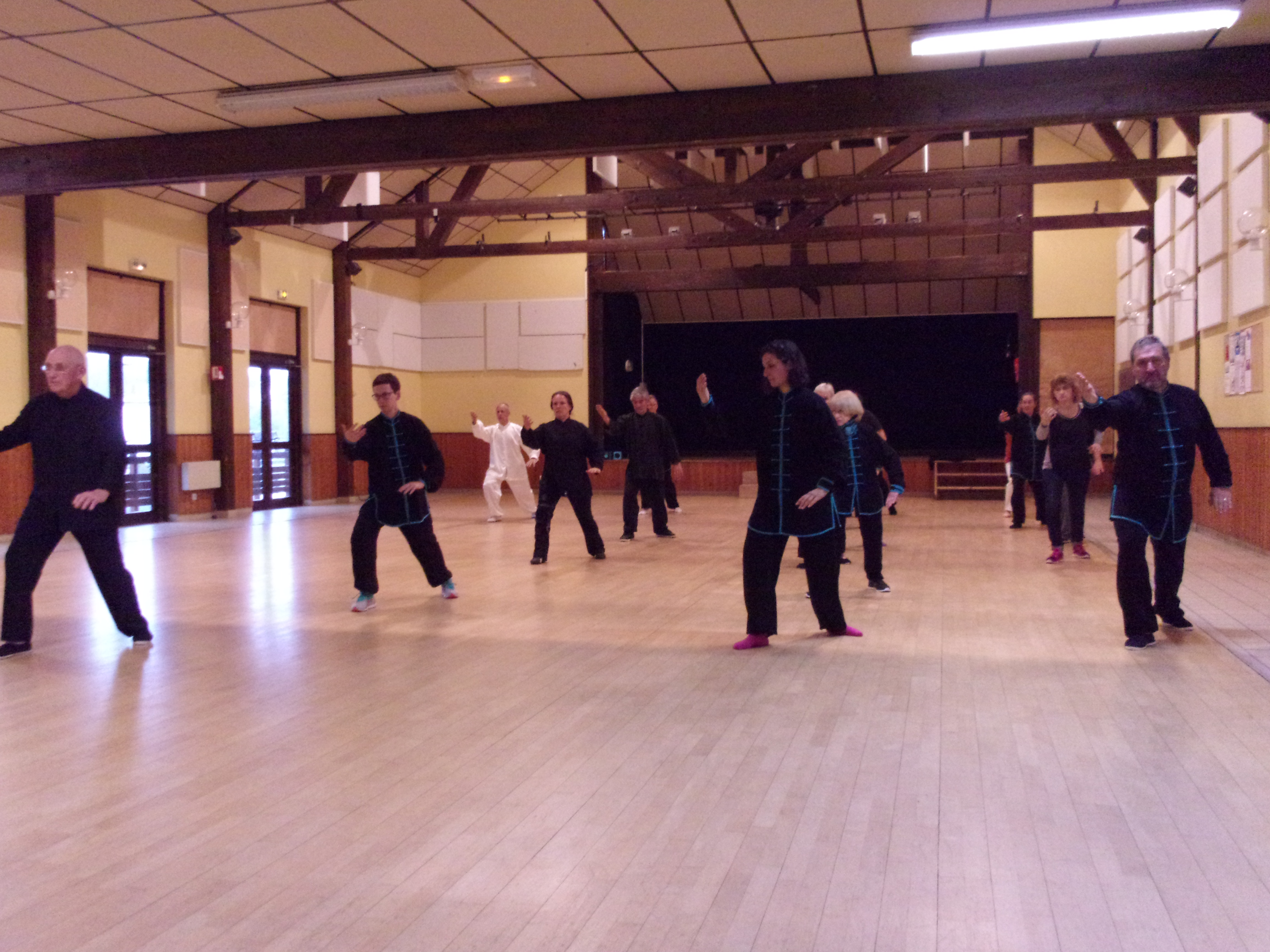 Cours de Tai Chi avec les lves du BKDO le 12/05/2016 Bretagne dirig par Bertrand GAGNEUX