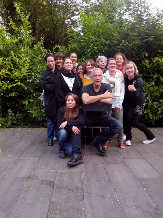 Houlgate 2014 groupe filles avec Roger